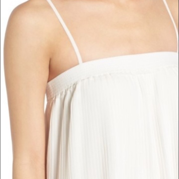 Dress - Picture 4 of 5